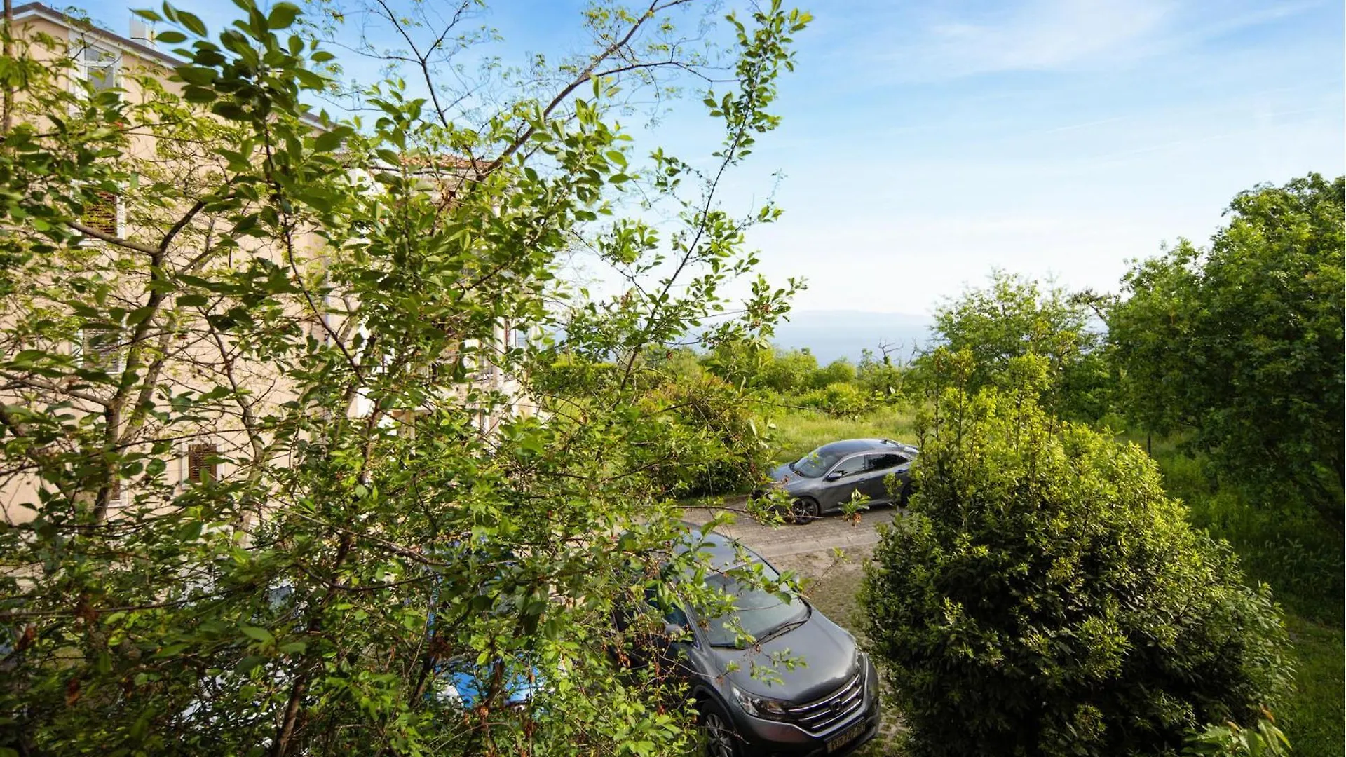 3 Bedroom Stunning Apartment In Kastav